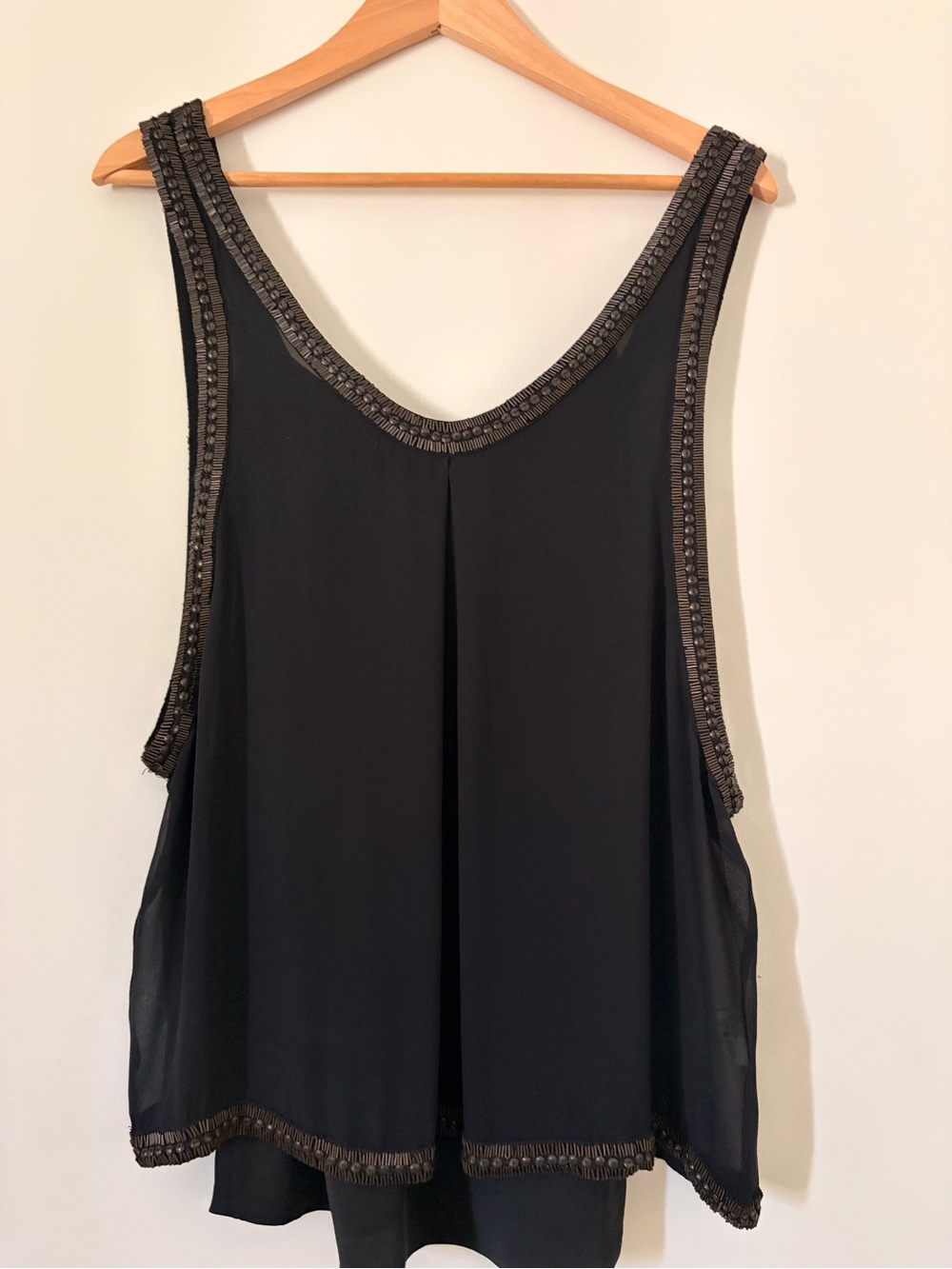Black Beaded Scoop Neck Sleeveless Tank Top